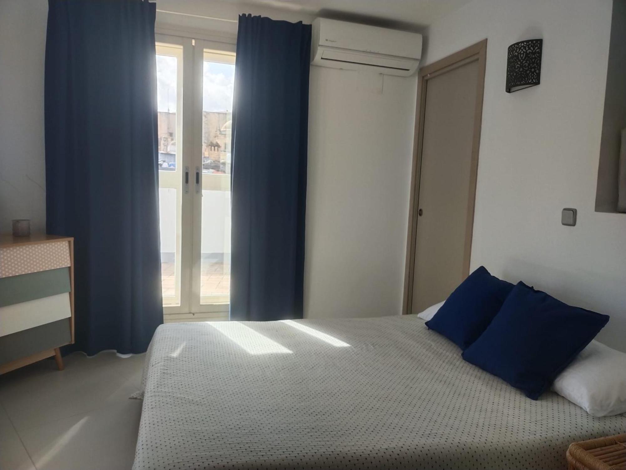 Atico El Arenal Con Parking Apartman Jerez de la Frontera Kültér fotó